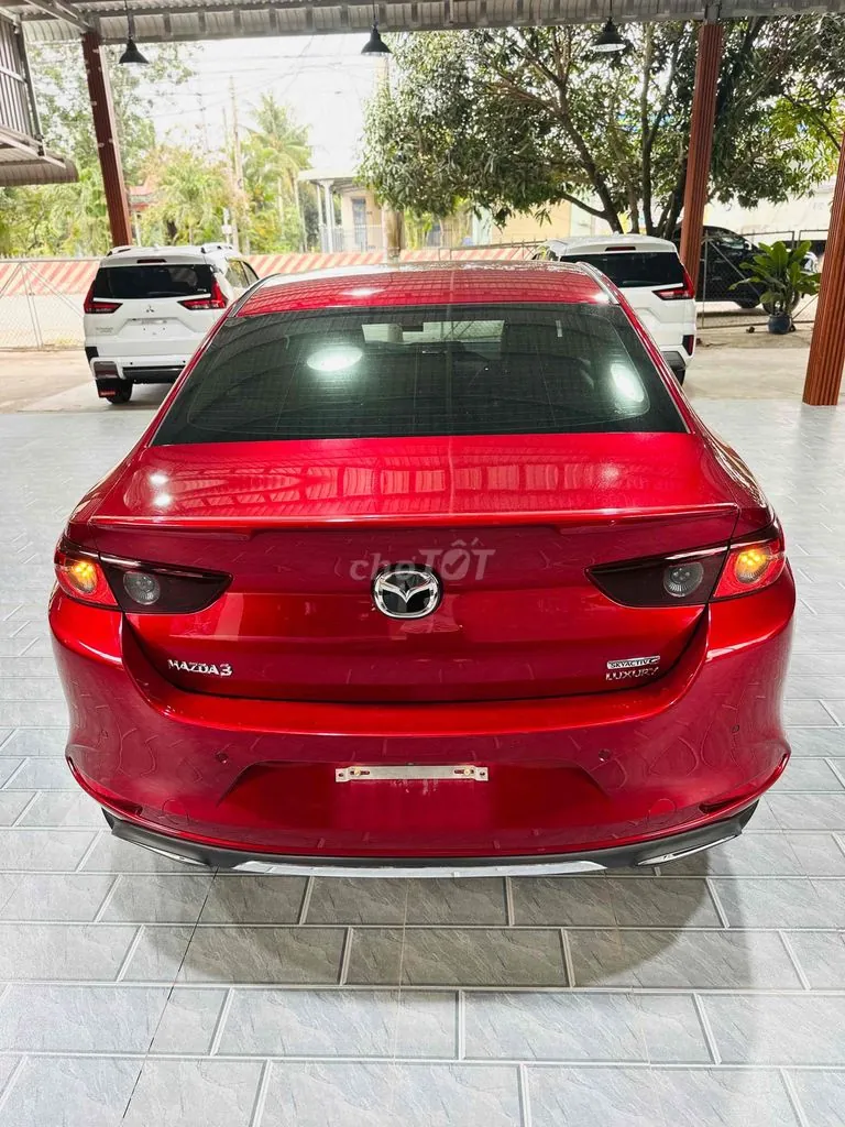 Mazda 3 2022 photo 4