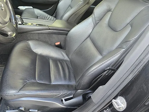 Volvo V90 2024 photo 2