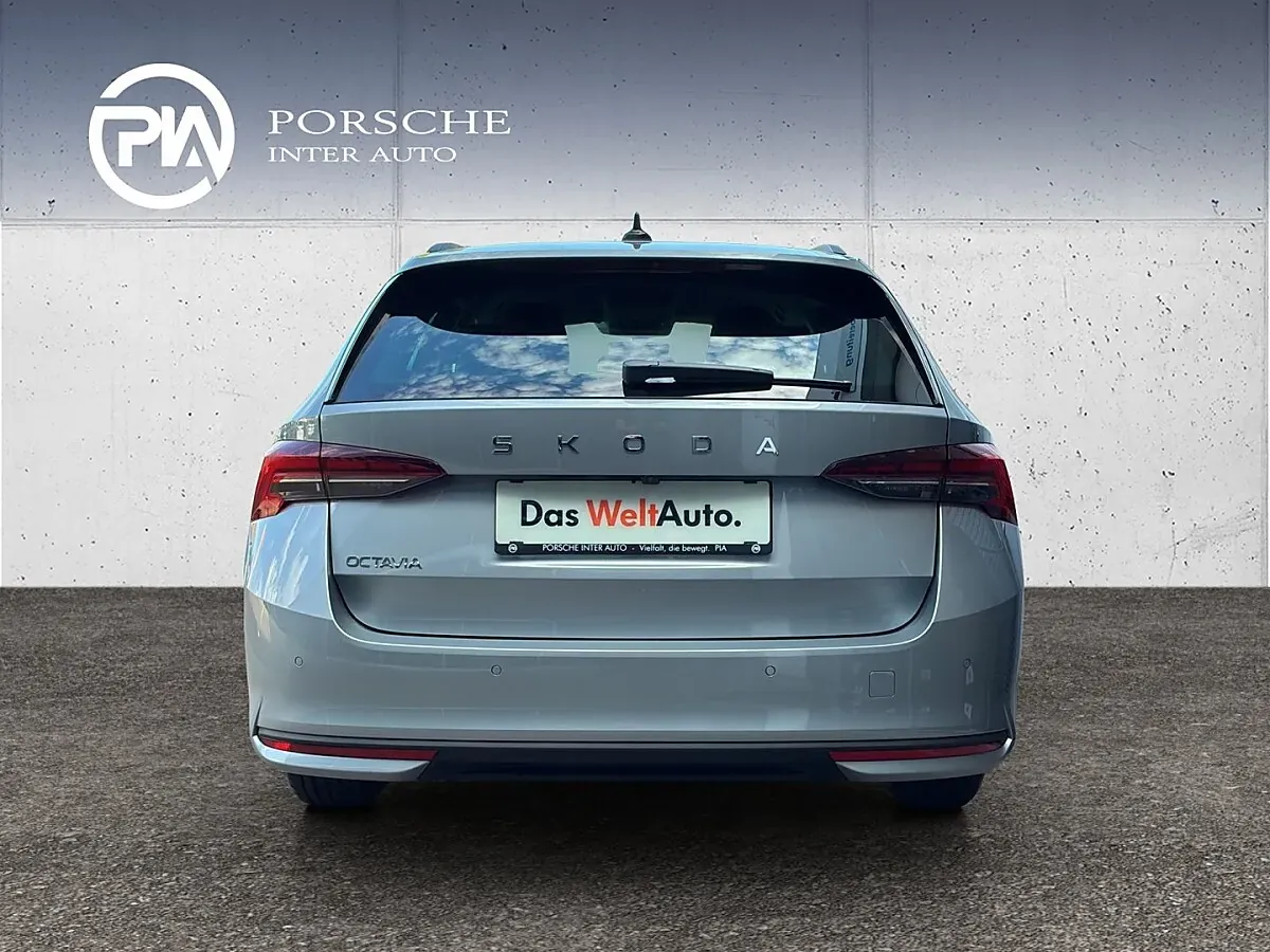 Skoda Octavia 2026 photo 3