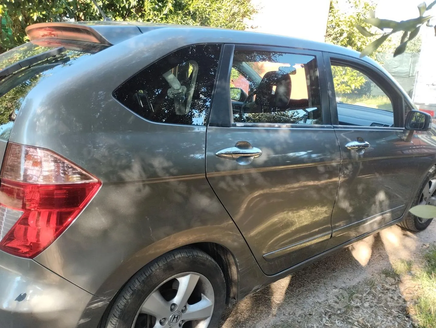 Honda Fr-V 2008 photo 3