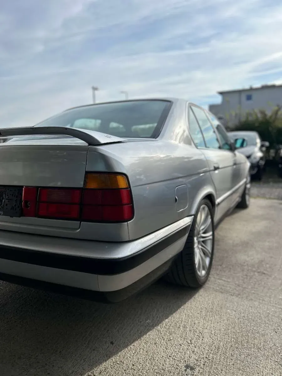 BMW 5 Series 1991 photo 3