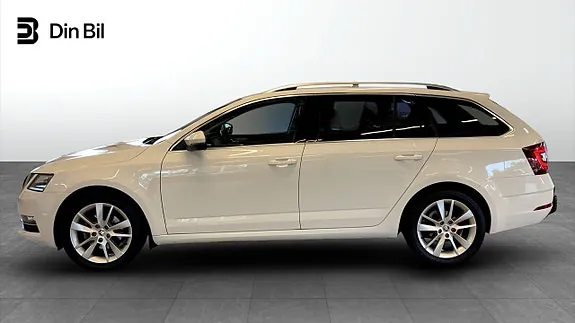 Skoda Octavia 2020 photo 2