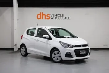 Holden Spark 2017 photo 2