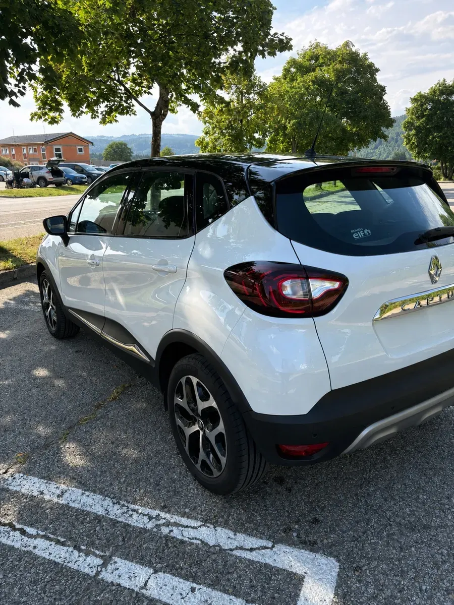 Renault Captur 2018 photo 3