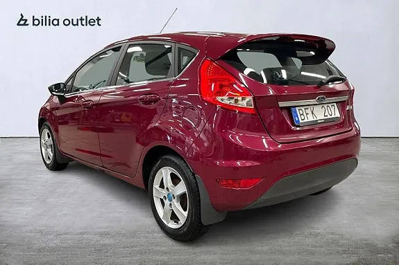 Ford Fiesta 2011 photo 4
