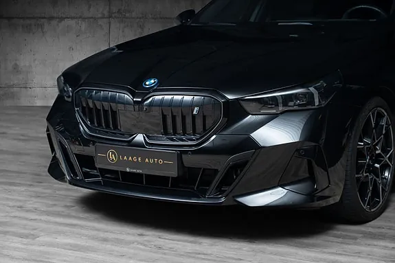 BMW I5 2024 photo 2