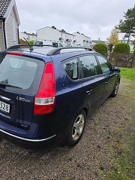Hyundai I30 2010 photo 4