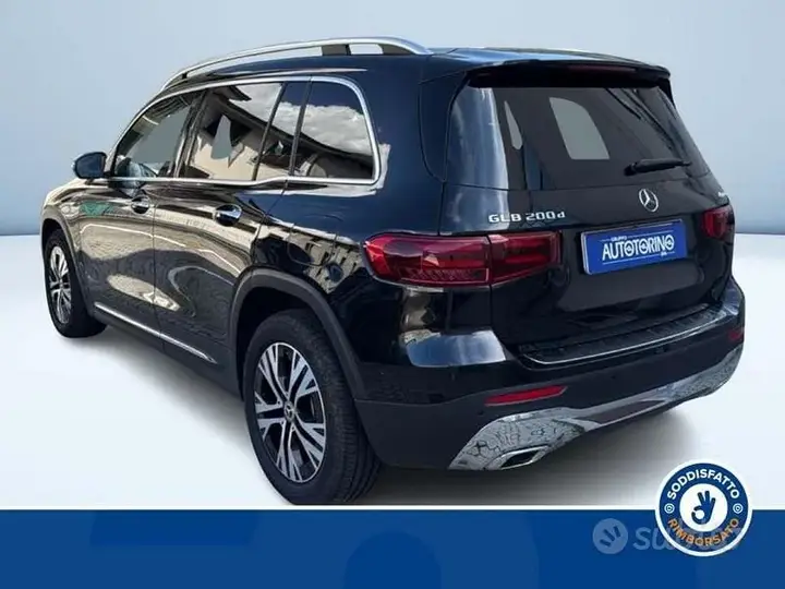 Mercedes-Benz Glb 2025 photo 5