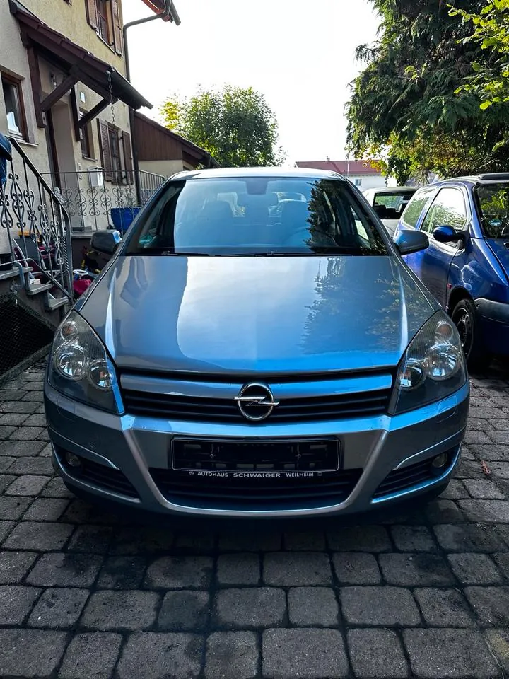 Opel Astra H