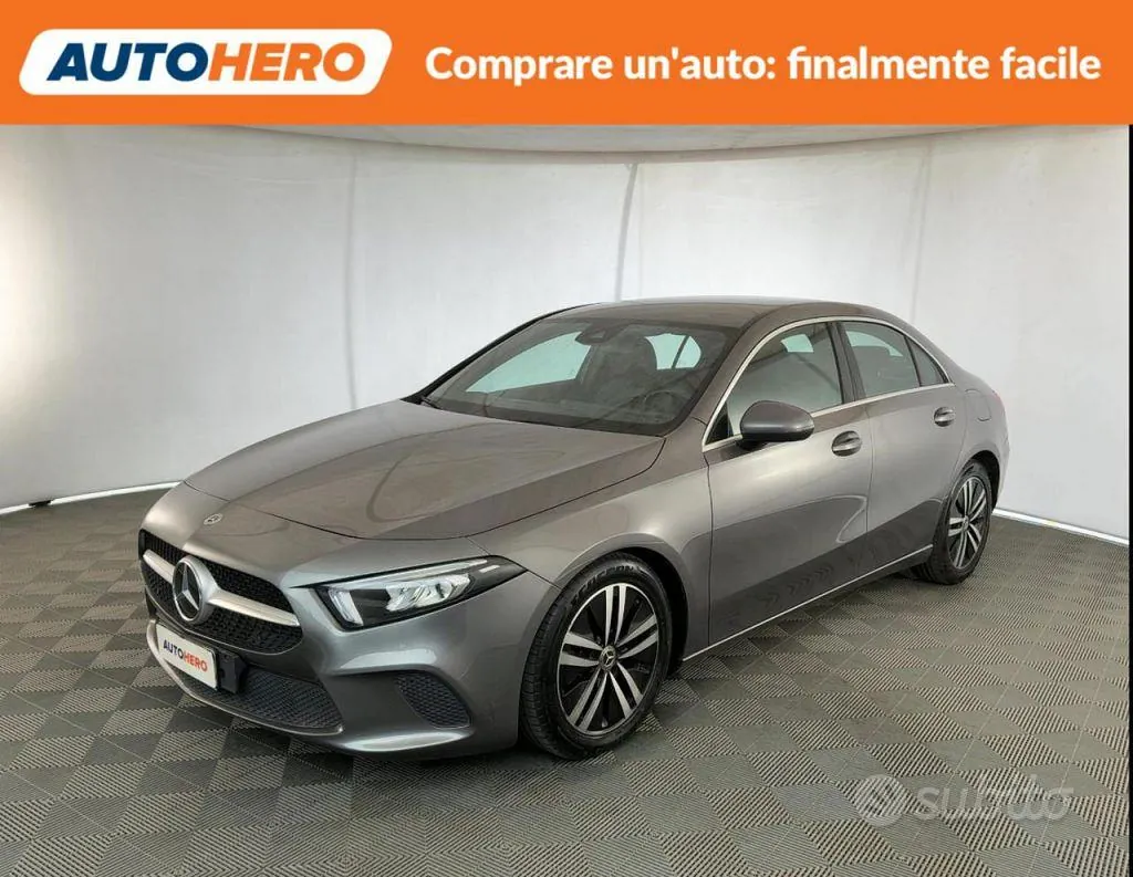 Mercedes-Benz A180