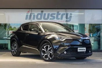 Toyota C-Hr 2017 photo 2