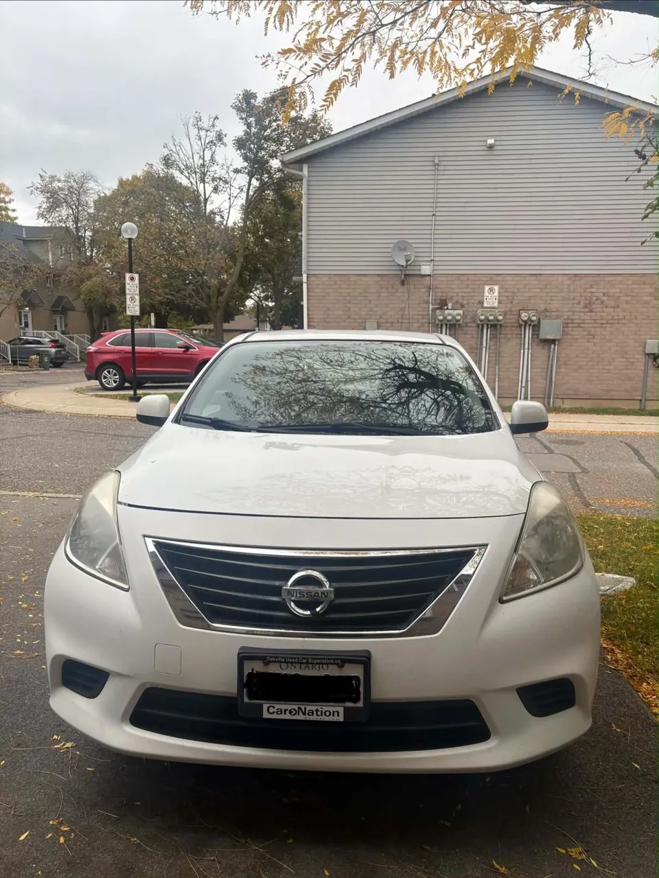 Nissan Versa 2013 photo 2