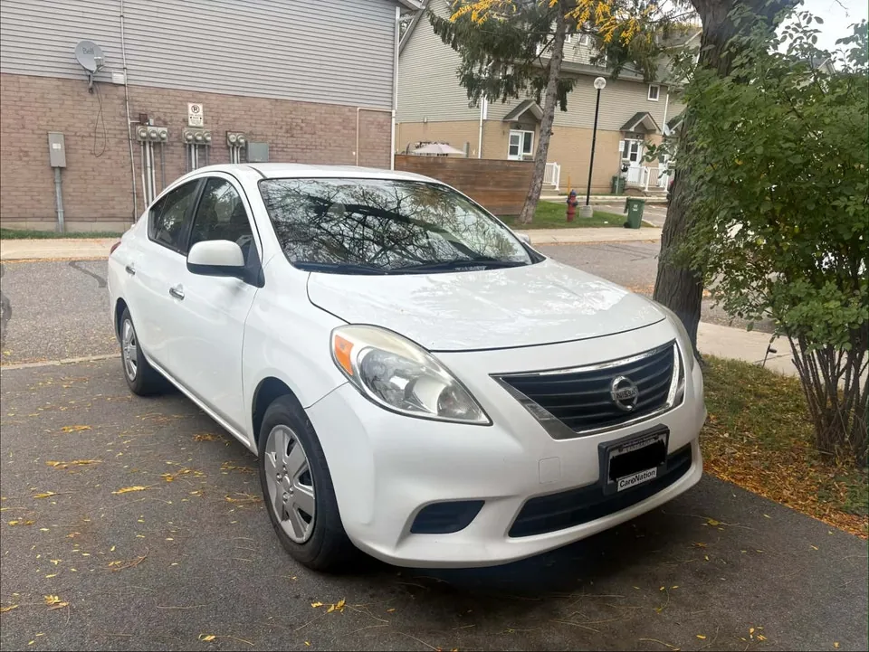 Nissan Versa