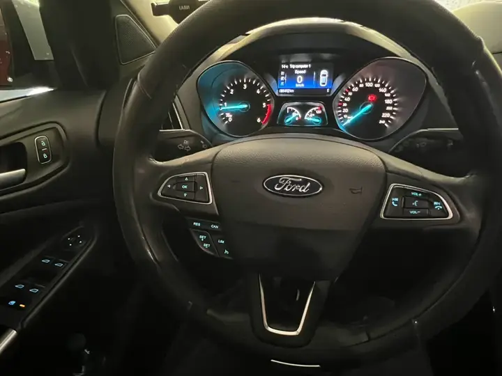 Ford Kuga 2019 photo 3