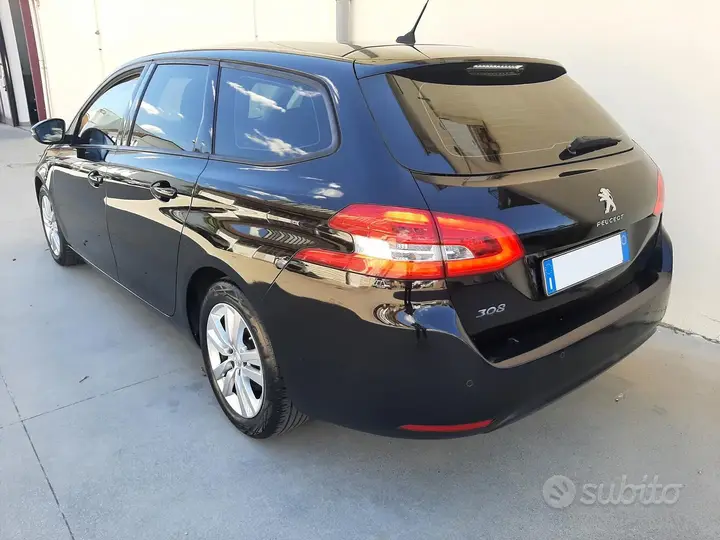 Peugeot 308 2017 photo 3