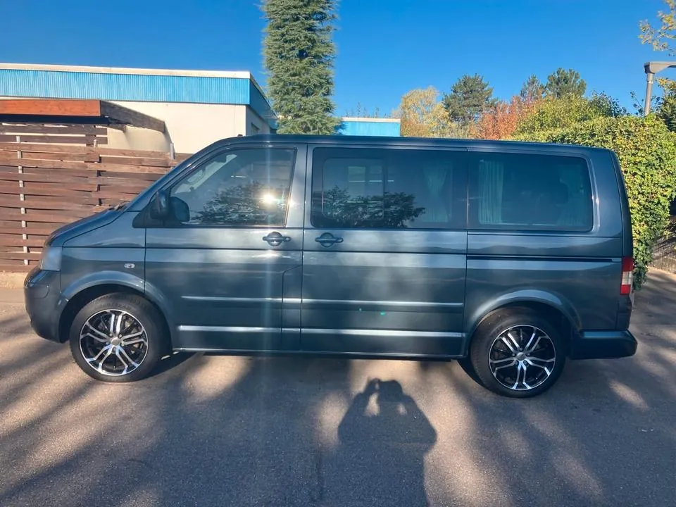 Volkswagen T5 Multivan