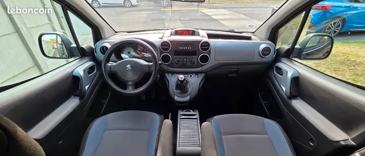 Peugeot Partner 2013 photo 3
