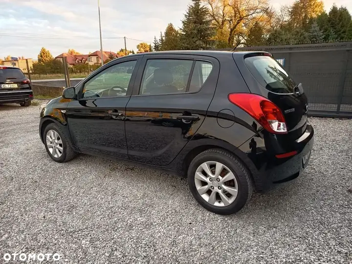 Hyundai I20 2013 photo 5
