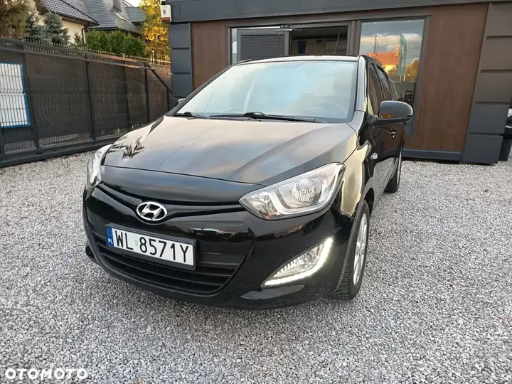 Hyundai I20