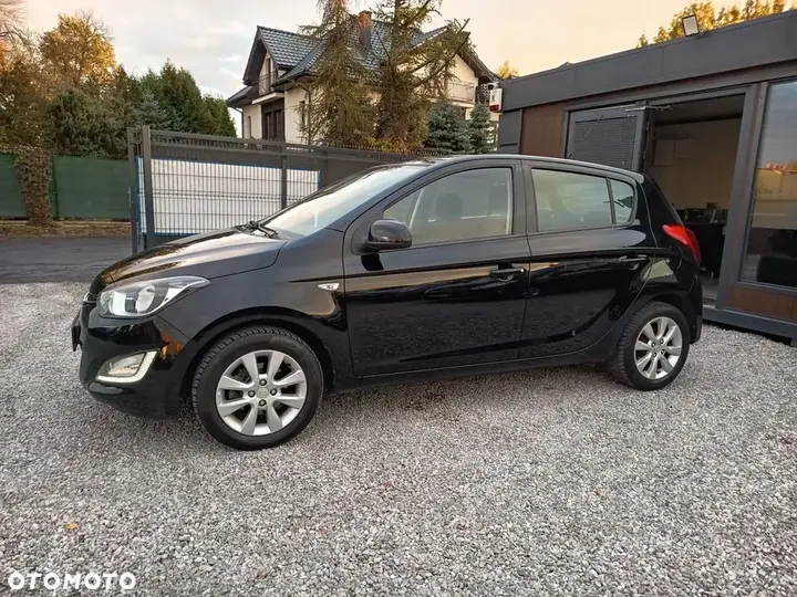 Hyundai I20 2013 photo 3