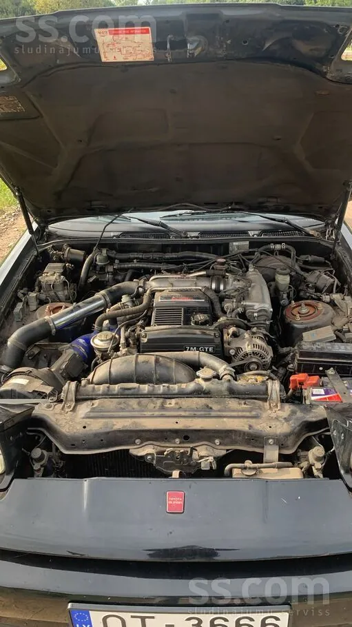 Toyota Supra 1987 photo 4