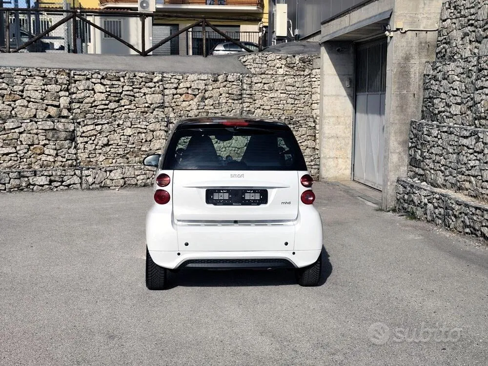 Smart Fortwo 2013 photo 4
