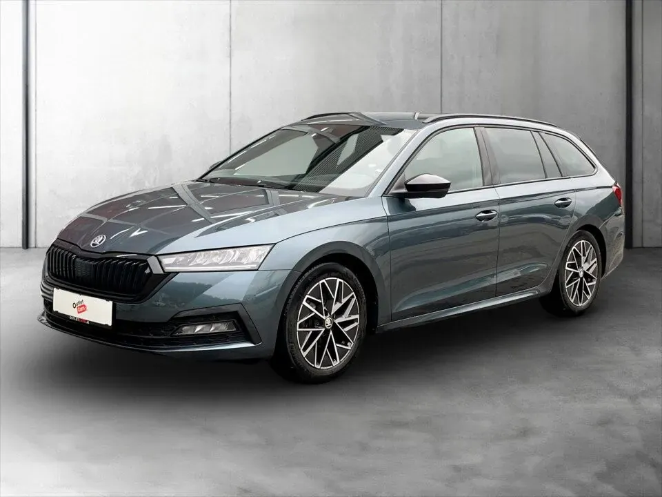 Skoda Octavia 2022 photo 2