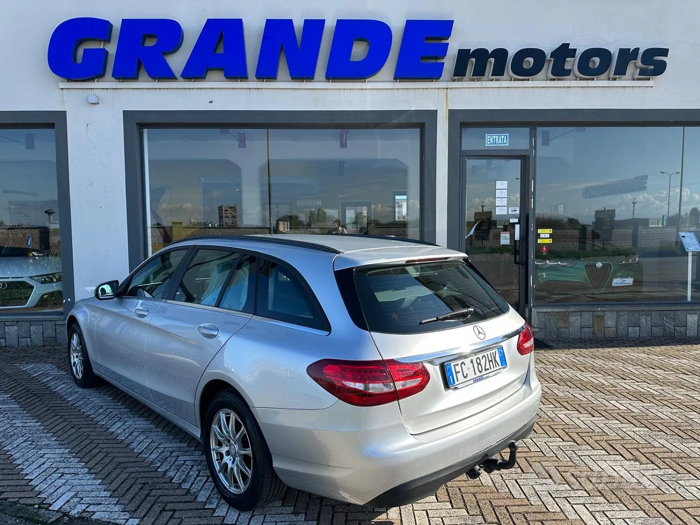 Mercedes-Benz C 200 2016 photo 5