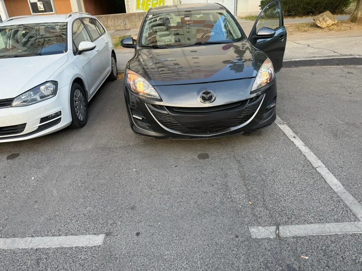 Mazda Mazda3