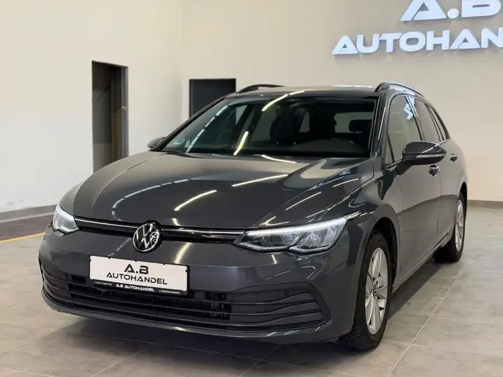 Volkswagen Golf Viii