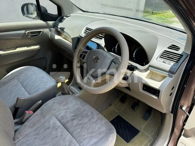 Suzuki Ertiga 2014 photo 3