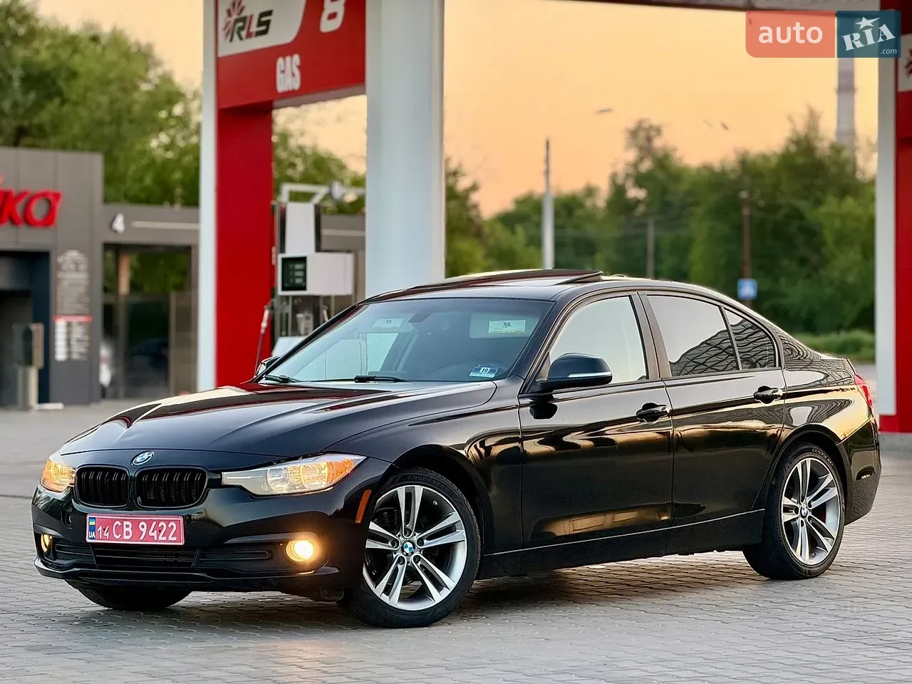 BMW 3 Series 2016 photo 5