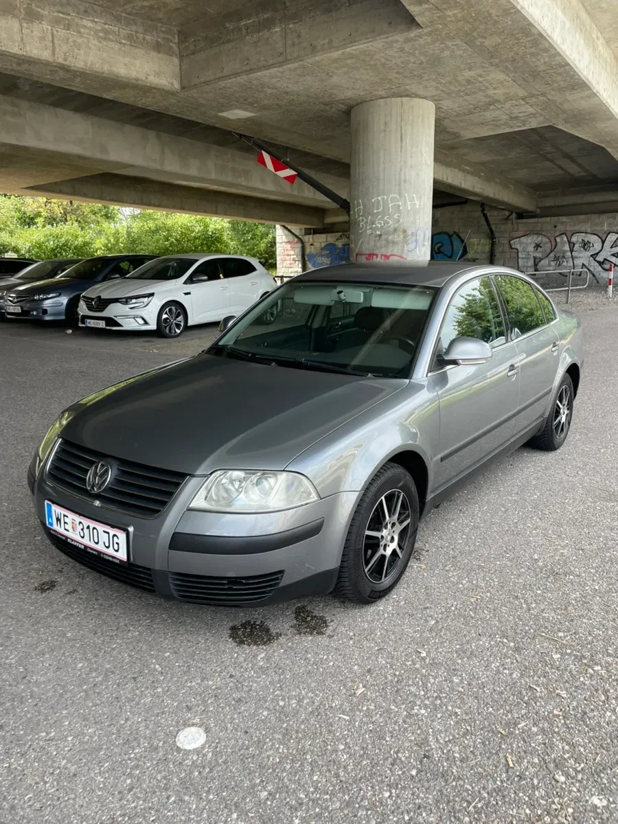 Volkswagen Passat 2004 photo 3