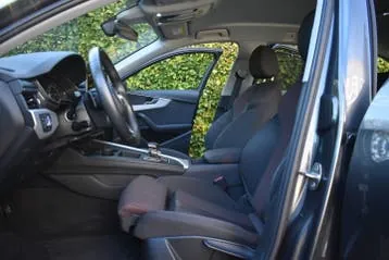 Audi A4 2021 photo 3