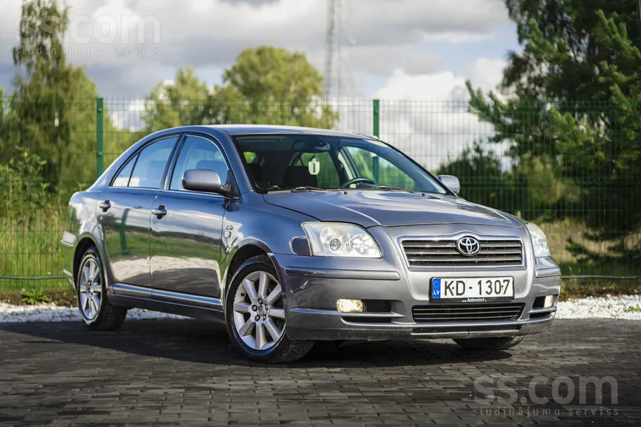 Toyota Avensis 2005 photo 3