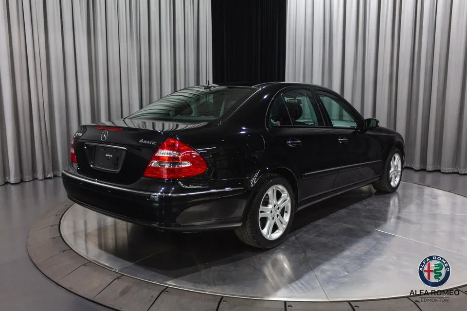 Mercedes-Benz E-Class 2006 photo 5
