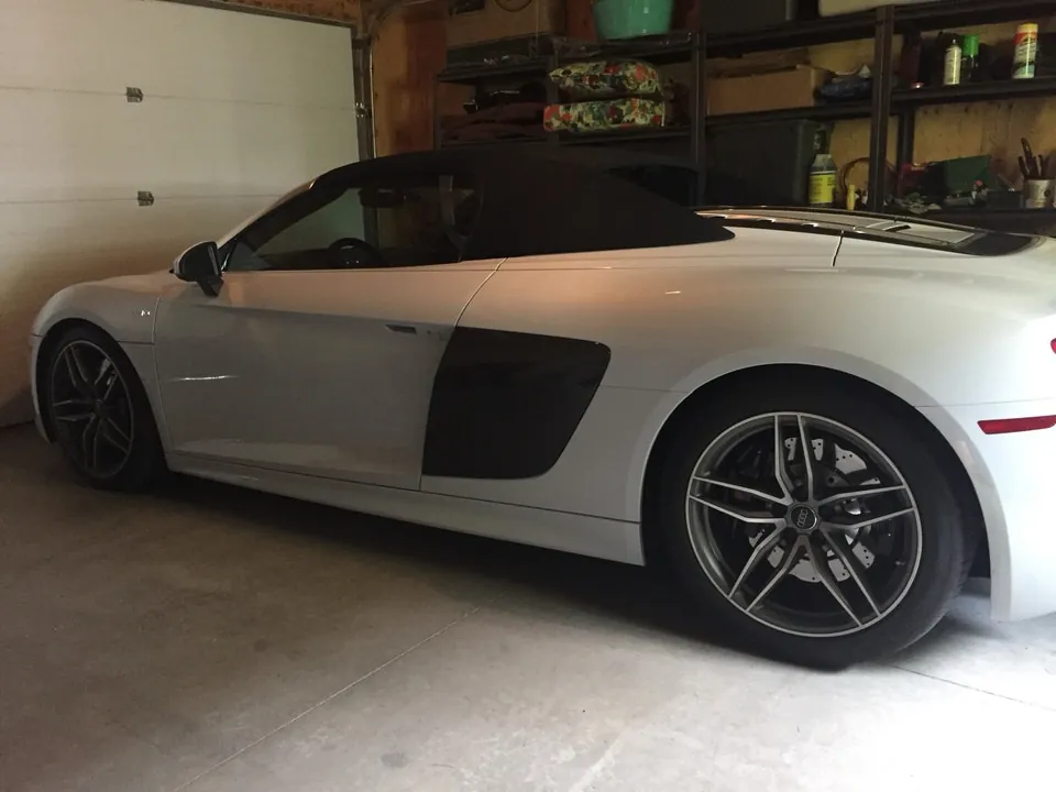 Audi R8