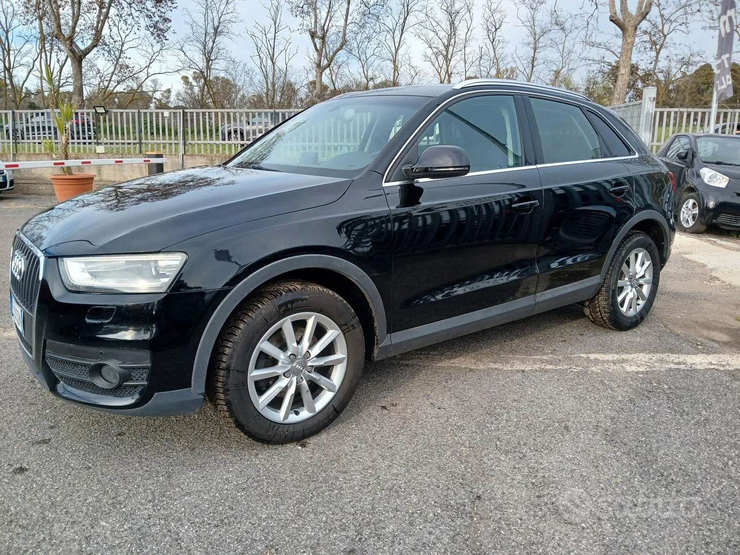 Audi Q3 2013 photo 2