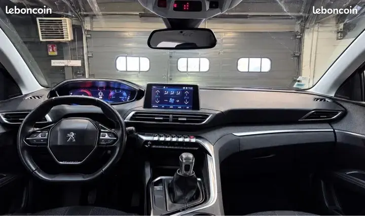 Peugeot 3008 2017 photo 3