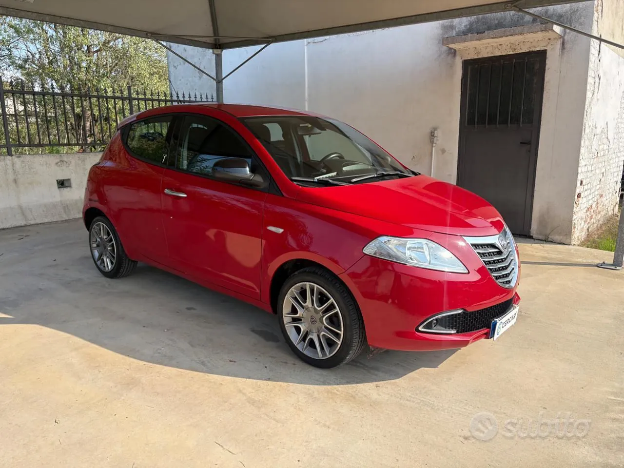 Lancia Ypsilon 2015 photo 3