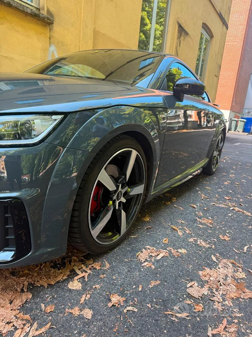 Audi Tt 2022 photo 2