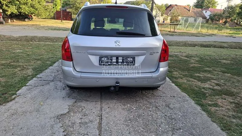 Peugeot 308 2013 photo 5