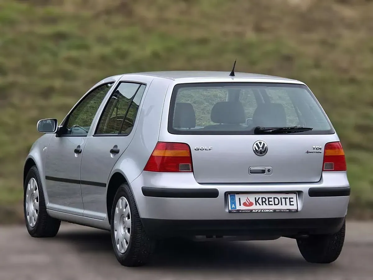 Volkswagen Golf 2000 photo 3