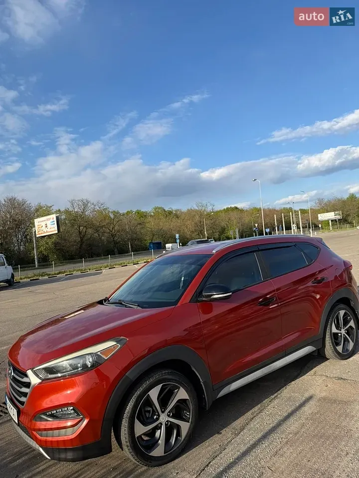 Hyundai Tucson