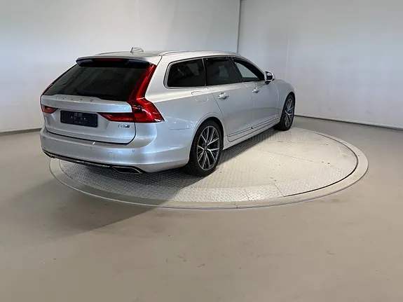Volvo V90 2019 photo 3