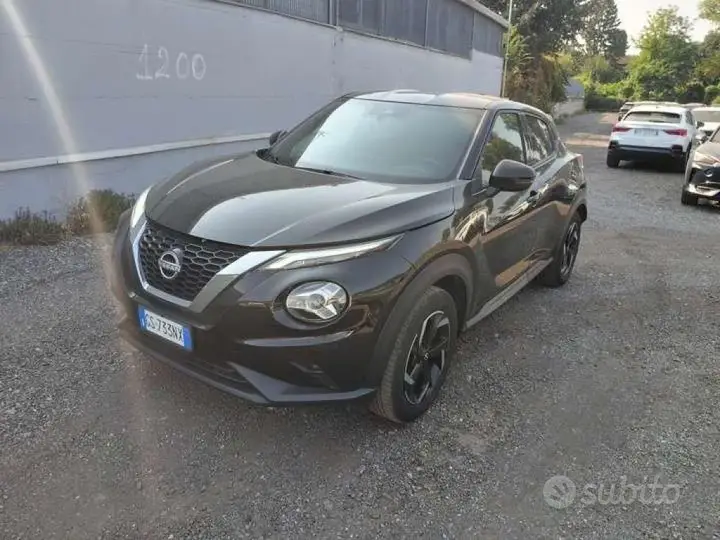 Nissan Juke 2023 photo 2
