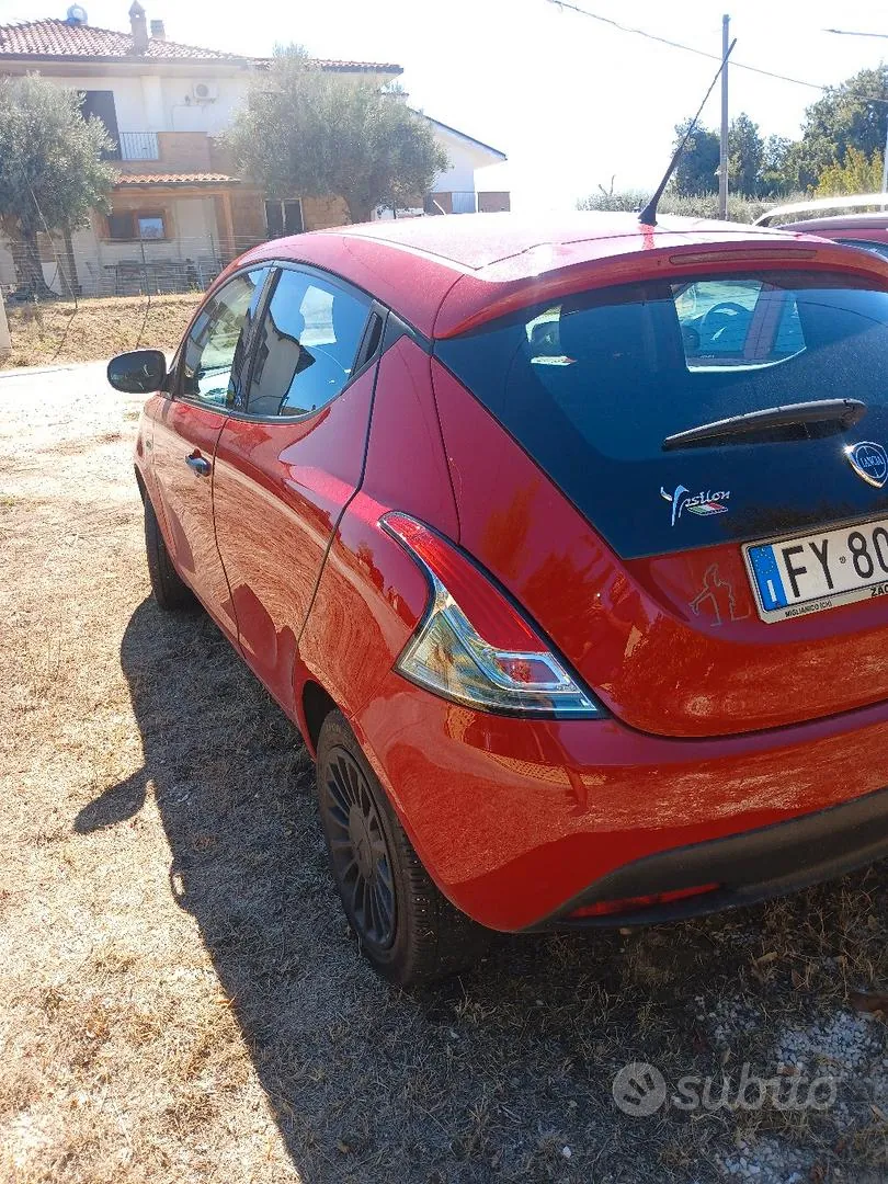 Lancia Ypsilon 2019 photo 4