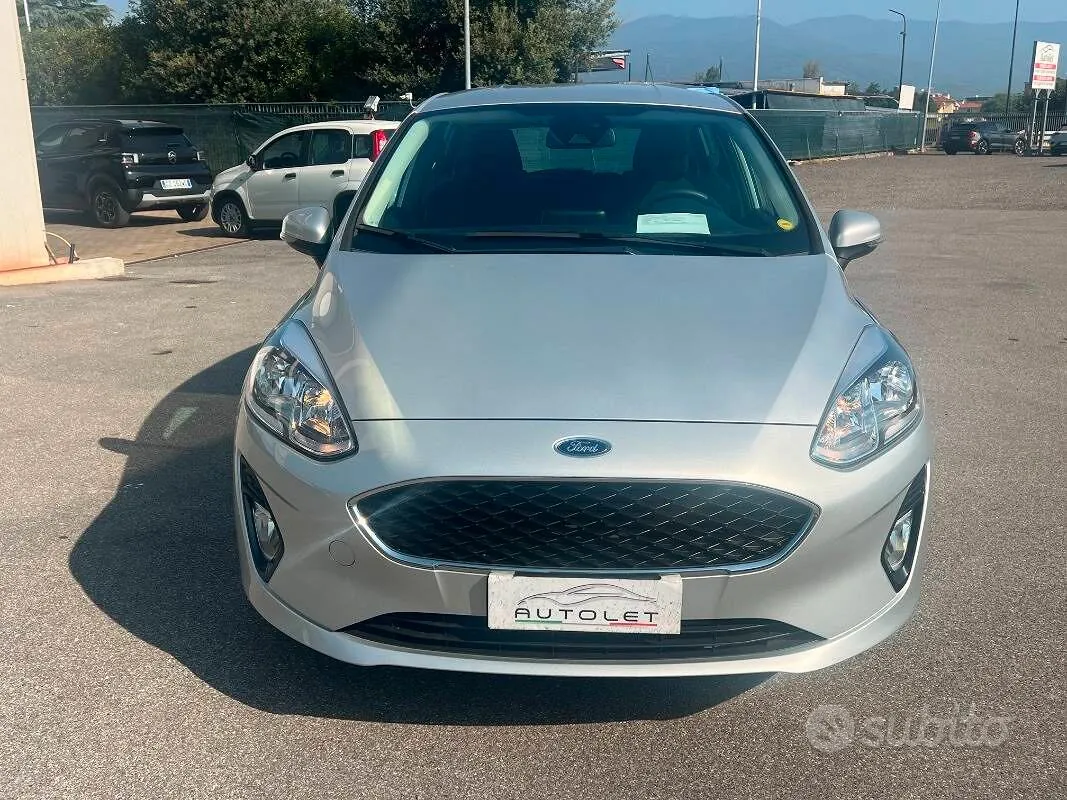 Ford Fiesta 2018 photo 2