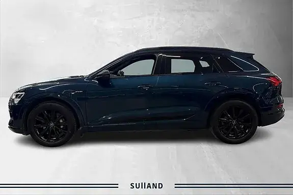 Audi E-Tron 2023 photo 2