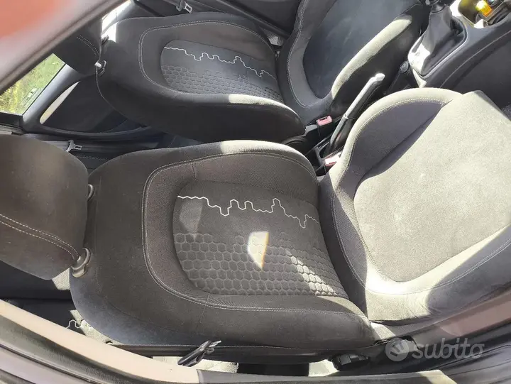 Fiat Punto 2015 photo 5